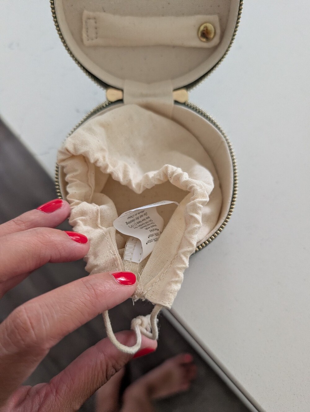 Sezane Jewelry Case - Picture 3 of 5